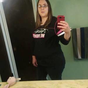 Meet your Posher, Desiree